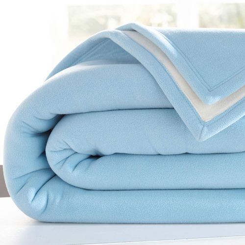Couverture Très Chaude 220x240 Bleu Ciel En Polyester