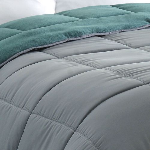 Couette Très Chaude 260x240 Gris Moyen En Polyester