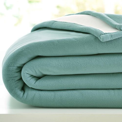 Couverture Très Chaude 240x260 Vert Eucalyptus En Polyester