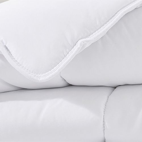Couette Légère 260x240 Blanc En Polyester