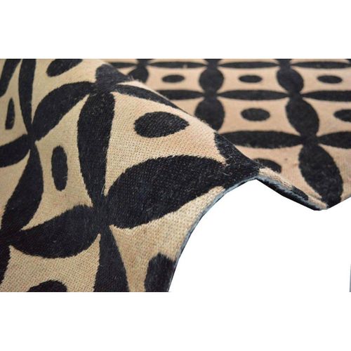 Tapis Fait Main Noir Naturel Scandy 210 120 X 170 Cm Noir