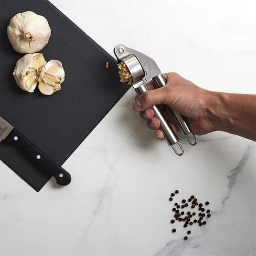 Presse-ail Manuel "inox" 18cm Argent