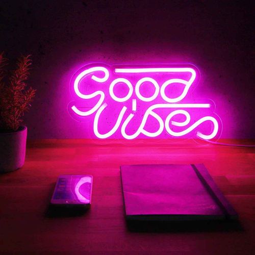 Lampe LED Effet Néon "good Vibes" 33cm Rose