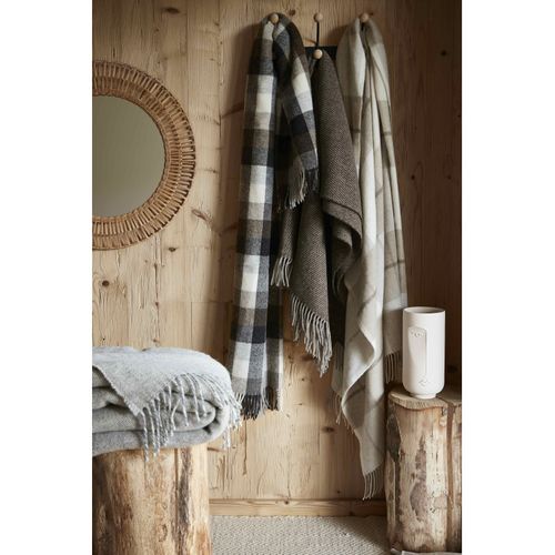 Plaid à Franges Pur Laine "marius" 140 X 200 Cm L'effet Papillon