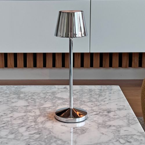 Lampe De Table Sans Fil Emily Argent Aluminium H25cm
