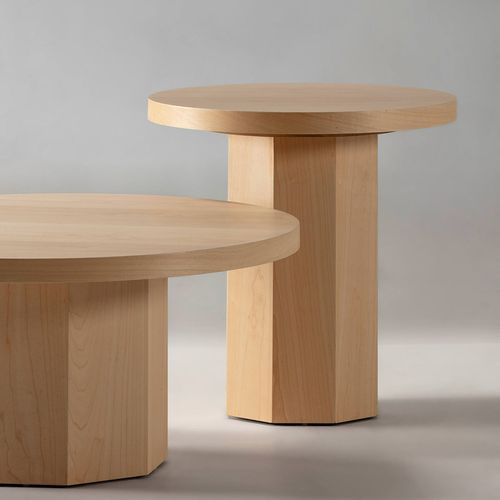 Table D'appoint Épurée En Bois D'érable