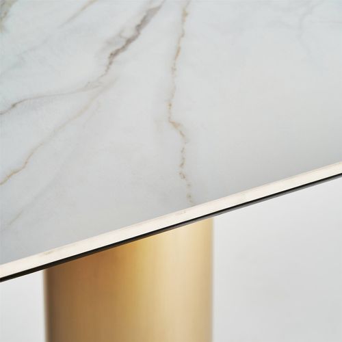 Table Élégante Blanc Et Doré Style Art Déco