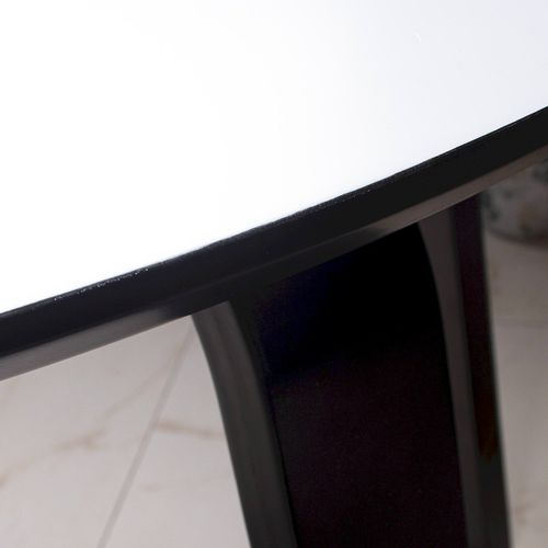 Table De Salon Élégance En Bois Blanc