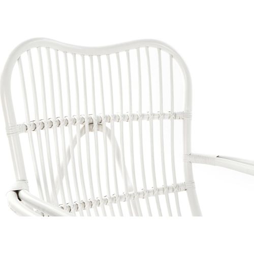 Fauteuil Élégant Blanc En Rotin Durable Et Confortable