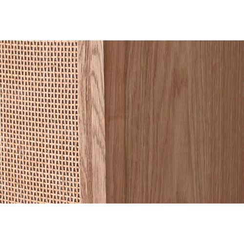 Armoire En Chêne Et Rotin Finition Élégante