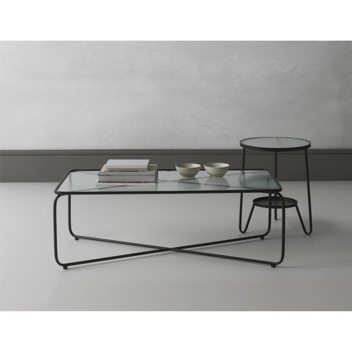 Table D Appoint En Métal Noir Avec Plateau En Verre Rayé