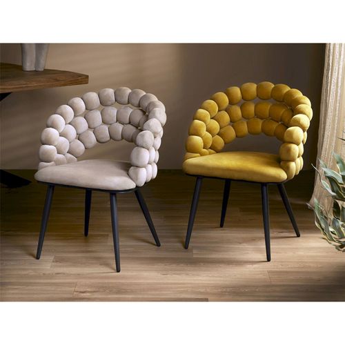 Chaise Design En Velours Beige Et Pieds Noirs Confort Moderne