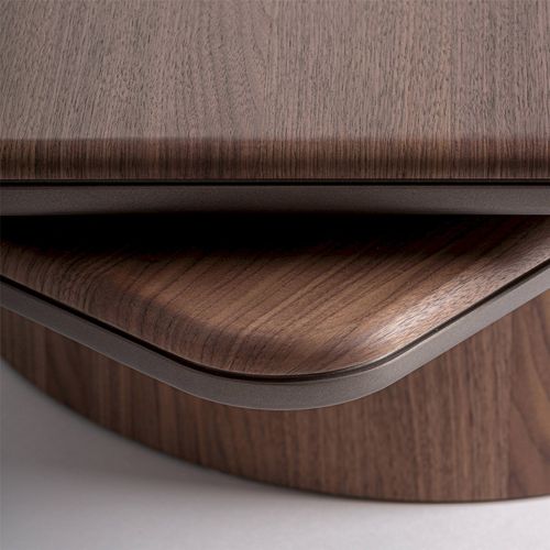 Table Basse Contemporaine En Noyer Finition Artisanale Marron