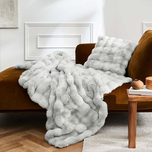 Plaid Effet Peluche Et Polaire 125 X 150 Cm Mountain Gris