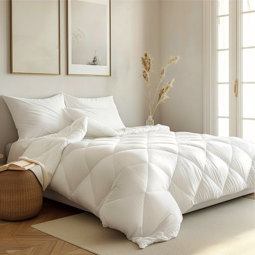 Couette Microfibre - Chaude 240 X 280 Cm Blanc