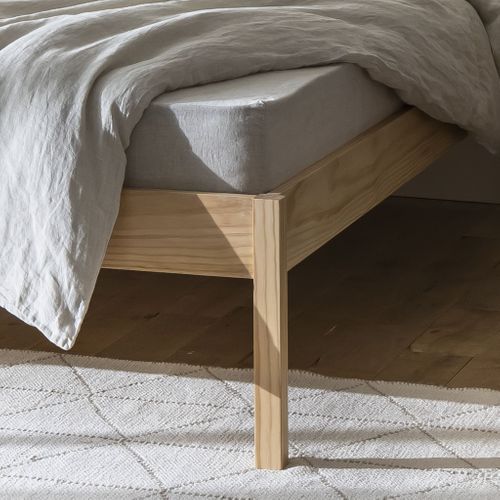 Lit Adulte En Pin Massif Avec Tête De Lit En Cannage 140x200