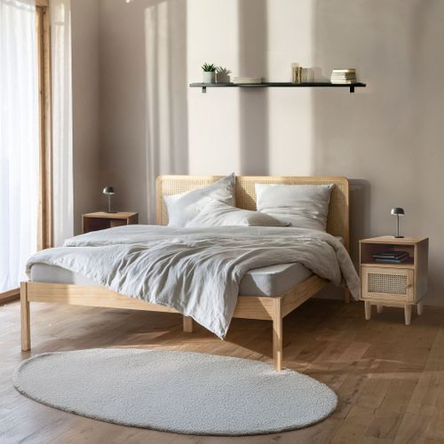 Lot De Deux Tables De Chevet Cannage En Pin Massif