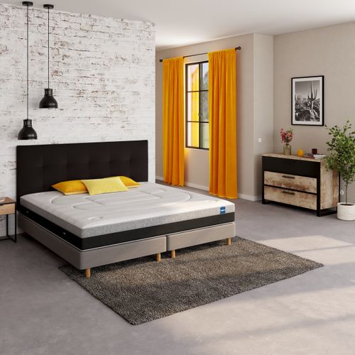 Matelas hybride 200x200 cm avec mémoire de forme ASTRION ép.26 cm
