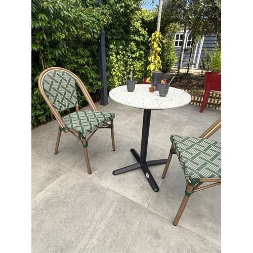 Ensemble Repas Bistro 2 Places Plateau Terrazzo Avec Fauteuils En Vert - Bistro