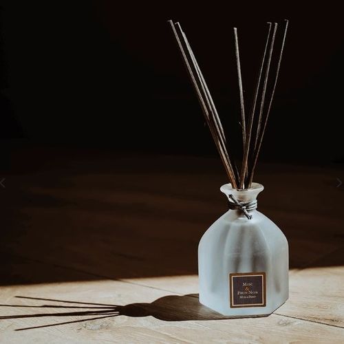Bouquet Parfumé Musc Et Fruit Noir 100 Ml