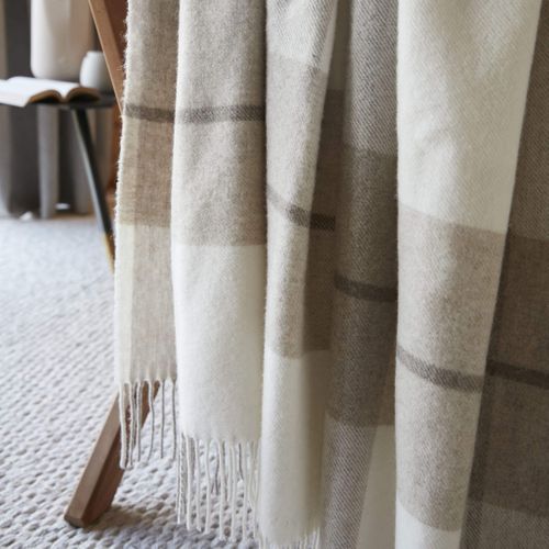 Plaid à Franges En Laine à Carreaux Beige 140x200 Cm