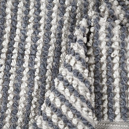 Tapis 140 X 200 Cm Texturé Gris Clair Et Blanc Avec Franges – Soho