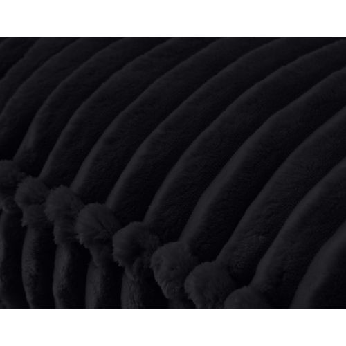 Stella - Coussin - En Velours Côtelé Grosses Côtes - 32x57 Cm