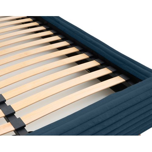 Cristal - Lit Coffre - 140x200 - Sommier Inclus - Fausse Fourrure Côtelée Bleu