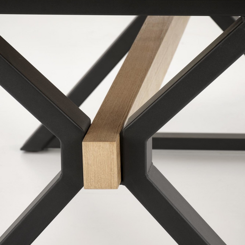 Table à Manger Extensible 180 - 300 Cm En Bois Naturel Et Pieds En Métal Noir Henry