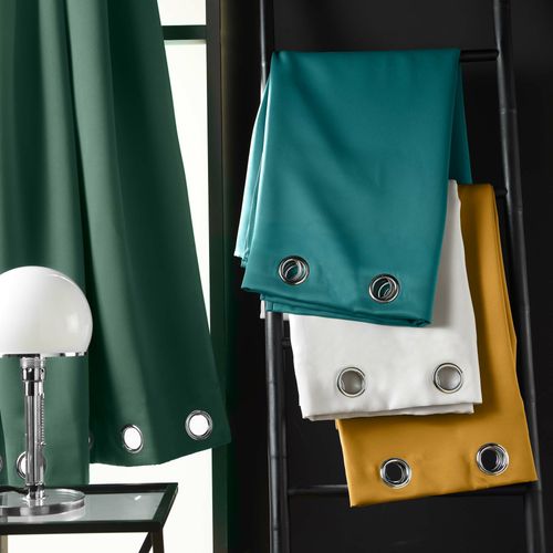 Lot De 2 Rideaux Occultants à Oeillets 135 X 180 Cm – Uni Grenade – Petite Hauteur