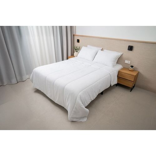 Couette Chaude Douce Soft Touch 400gsm – Antibactérien