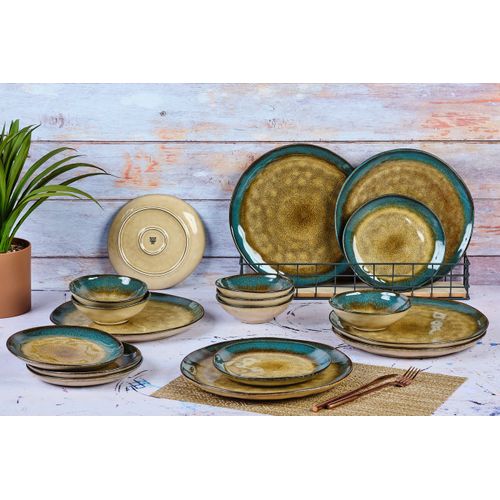 Lot De 18 Set Les Essentiels En Grès Marron D