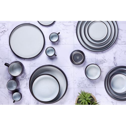 Lot De 12 Set Les Essentiels En Grès Noir D