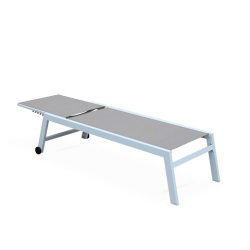 Lot De 2 Bains De Soleil Solis En Textilène Matelassé. Transats 6 Positions. Structure Blanc.