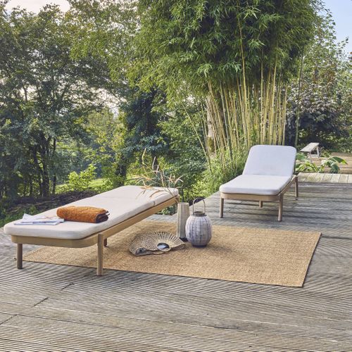 Lot De 2 Bains De Soleil Punta Cana En Bois D'acacia. Inclinable. Déhoussable. Coussin Beige En