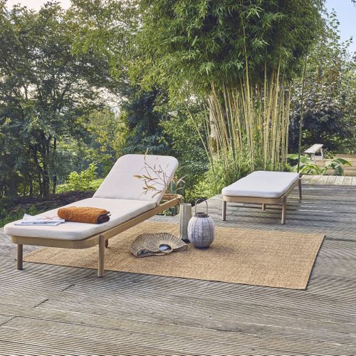 Lot De 2 Bains De Soleil Punta Cana En Bois D'acacia. Inclinable. Déhoussable. Coussin Beige En