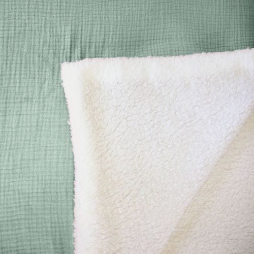 Plaid Sherpa Et Gaze De Coton 130 X 170 Cm Vert Amande. Alix. Bi-matière
