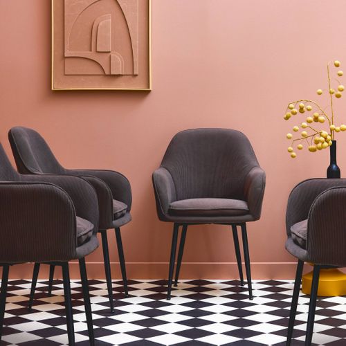 Lot De 4 Fauteuils En Velours Côtelé Gris Foncé Et Pieds En Métal Noir Mat. L 57 X P 59 X H 84.5cm