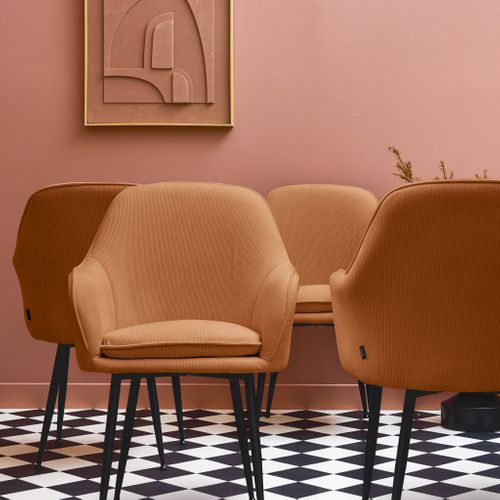 Lot De 4 Fauteuils En Velours Côtelé Camel Et Pieds En Métal Noir Mat. L 57 X P 59 X H 84.5cm