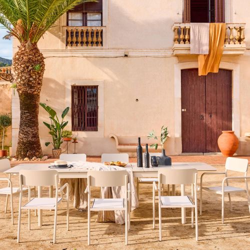 Table De Jardin Extensible Aluminium + 8 Assises Beige. 8 Fauteuils Textilène. 210/300 X 100 X 75.5