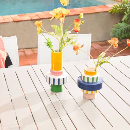 Table De Jardin Extensible Aluminium Et Textilène Beige. 6 Chaises. 2 Fauteuils. 8 Places. 236.5 X