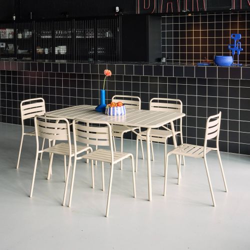 Table De Jardin Pliante Métal + 6 Assises. Amelia. Beige. 141.2 X 80 X 72.5cm