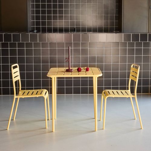 Table De Jardin Métal + 2 Assises Jaune Amélia