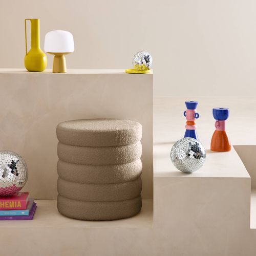 Pouf En Bouclettes Taupe Avec Coffre De Rangement Intégré