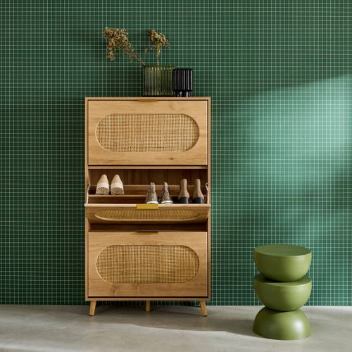 Meuble à Chaussures Décor Bois Et Cannage 3 Abattants. Poignées En Métal - L 75 X P 26 X H 131 Cm -