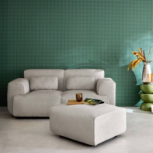 Pouf. Module Pour Canapé. Repose-pieds Pour Canapé 2 Places En Velours Côtelé Greige. L 76 X P 70 X