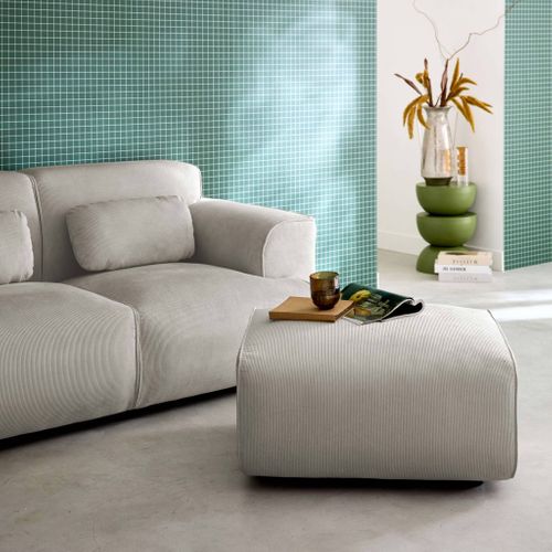 Pouf. Module Pour Canapé. Repose-pieds Pour Canapé 2 Places En Velours Côtelé Greige. L 76 X P 70 X