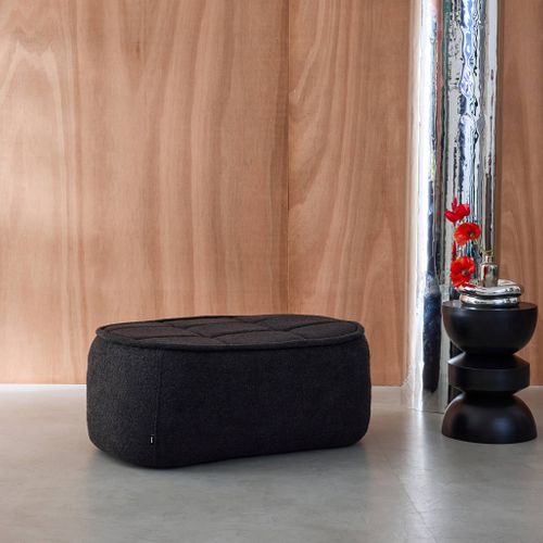 Pouf. Repose-pieds Pour Chauffeuse 1 Place Boni Bouclette Texturée Noir L 91 X P 63 X H 40cm - Boni