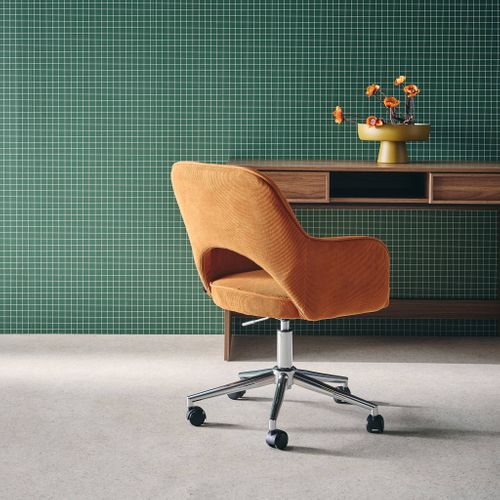 Chaise De Bureau à Roulettes Velours Côtelé Camel Piétement Chromé. L 60 X P 62 X H 89 / 99cm