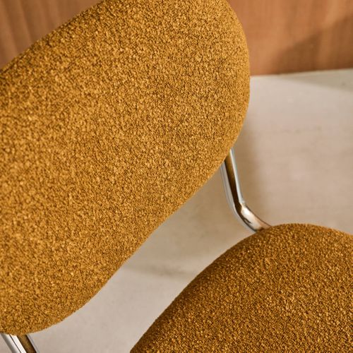 Lot De 2 Chaises Cantilever Arrondie Métal. Bouclette Texturée Moutarde Et Pieds Chromés - L 47 X P